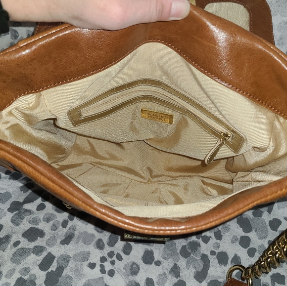 Badgley Mischka Turnlock Flap Shoulder Bag - Picture 11 of 12